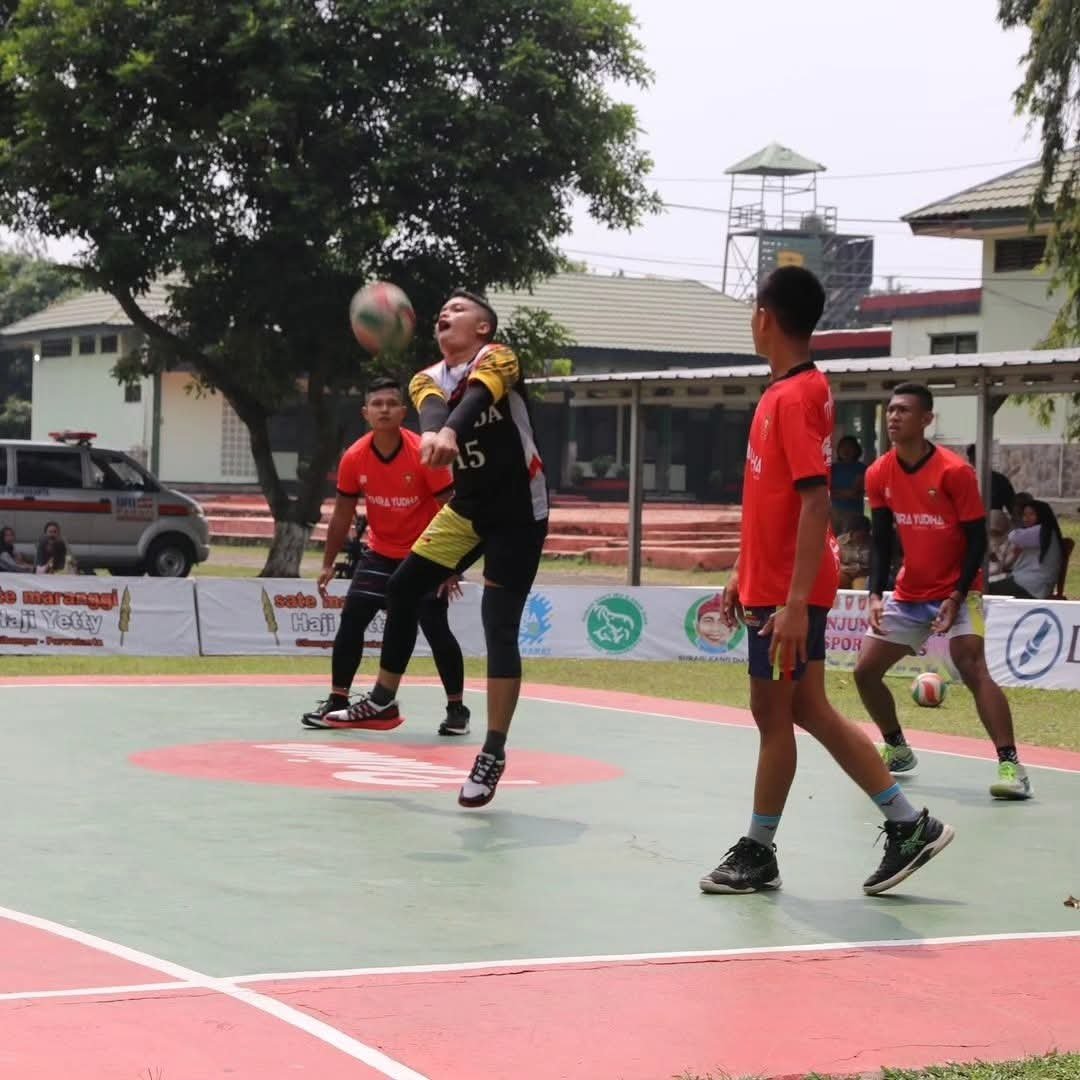 Kontraktor Lapangan Voli Bantar Gebang - PT Cahaya Kolosal Abadi